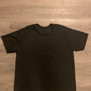Metal Vent Breathe Short Sleeve